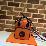 お洒落 Gucci Off The Grid ミニバッグ スマホポーチ グッチ バッグ コピー 625850