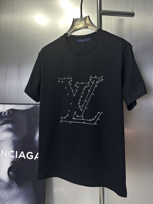 ルイ・ヴィトン 半袖tシャツ 偽物 コットン 柔らかい 春夏最新