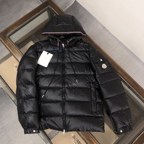 秋冬 激安通販MONCLER ダウンジャケット偽物 防寒性 2023最高品質 安い ブラック