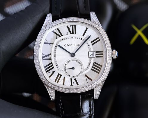 カルティエ腕時計スーパーコピー人気物ビジネスファッションプレゼントカレンダーメンズ