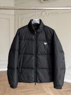23ssPRADA新品プラダ偽物ダウンジャケット 軽い 暖かくて便利なダウンジャケット  ブラック