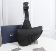 ディオールのバッグ激安通販 黒いスウェードの触感 内蔵センサーチップ  ブラック