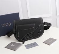 dior 3万以下コピー メンズバッグ レザー ブラック斜め掛けバッグ