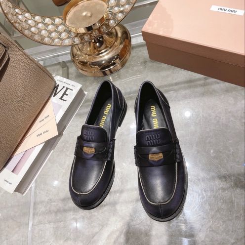 ミュウミュウ 靴 メルカリ激安通販 可愛い 柔らかい 4色可選 ブラック