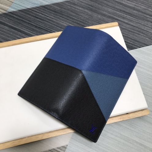 ルイヴィトンの素材ｎ級品 レザー 柔らかい メンズ 薄い クロスグレイン ブルー