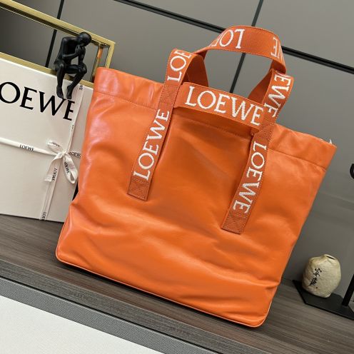 ウロバック名称n級品  Fold Shopper 旅行用 軽量 LOEWE