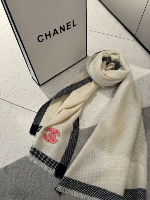 CHANEL2023新品 シャネル偽ロゴ激安通販 暖かい 大判 通勤 シンプル レディース 大きいロゴ 冷え対策 ホワイト