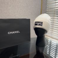 CHANEL2023新作 シャネルハット偽物 レディース 温かい帽子 冬のニット帽  ファッション ホワイト