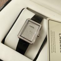 CHANEL高級腕時計 スケルトン激安通販 優雅 レディース専用 薄いワッチ プレゼント レザー 角形 ブラック