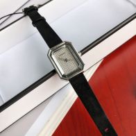 CHANELシャネル腕時計レディーススーパーコピー 優雅 レディース専用 薄いワッチ プレゼント レザー 角形 ブラック