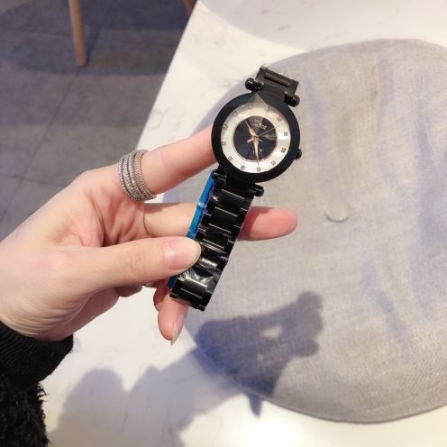 腕時計クオｎ級品 時計 大人魅力アップ 薄いワッチ プレゼント 防水 ステンレス ブラック