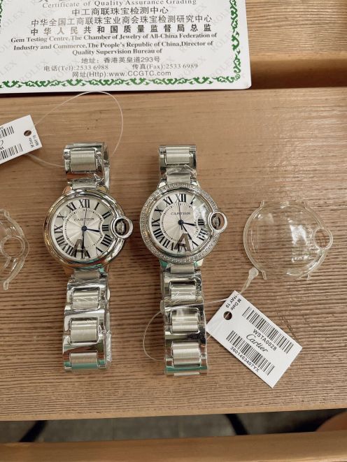 「ダイヤモンドなし」CARTIERカルティエ 時計 中身コピー フランス 薄い腕時計 軽量 レディース 最新商品 