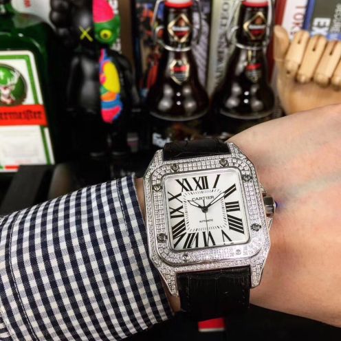 CARTIERカルティエ フェイクスーパーコピー フランス 薄い腕時計 レザー  新商品 限定品 ブラック