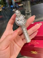 CARTIERカルティエ 真贋 時計スーパーコピー フランス 薄い腕時計 スチールバンド レザー 新品 ホワイト