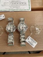 「ダイヤモンドある」CARTIERカルティエ 時計 中身コピー フランス 薄い腕時計 軽量 レディース 最新商品 キラキラ 