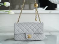 chanel シャネルエナメルバッグｎ級品 チェーンバッグ レディースバッグ アンダーアームバッグ グレイ