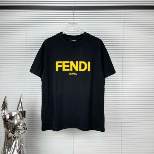 低価直輸入専門店フェンディ アパレル偽物 オリジナルの生地	Tシャツ