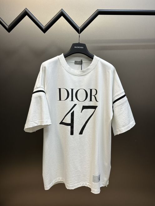 今季流行！ディオールかヴィトン偽物 半袖Tシャツ 	 Dior 1947