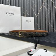 CELINEセリーヌ昔のバッグスーパーコピー 牛革 ビジネス 人気 プレゼント ゴールドバックル ブラック