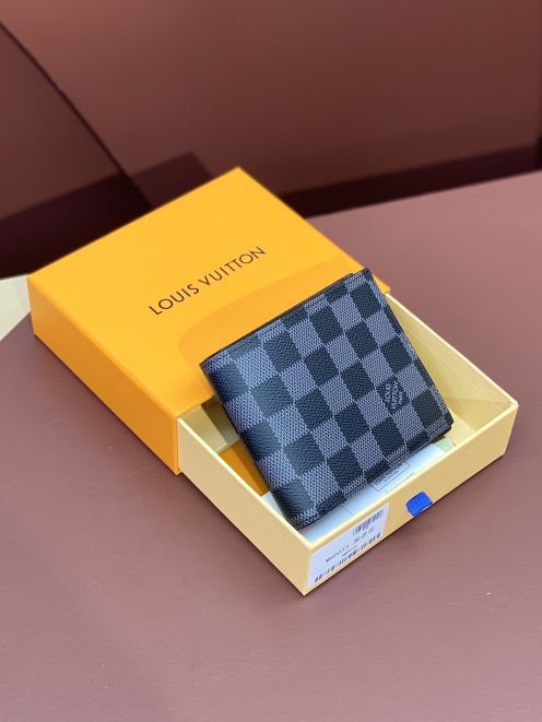 春冬新登場のvuitton ウォレットスーパーコピー 柔らかなエピレザー 機能性