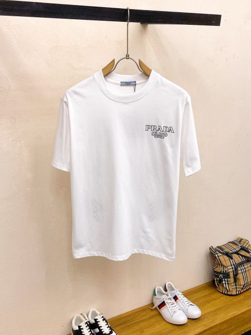 数量限定 得価プラダ tシャツn級品 通気性 ブランドの特徴 優れたデザイン