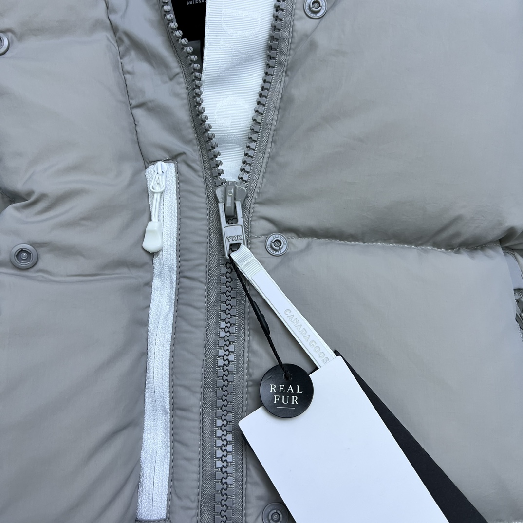 カナダグース軽量ダウンコート高級 ファッションダウンジャケット冬物人気ブランド_2