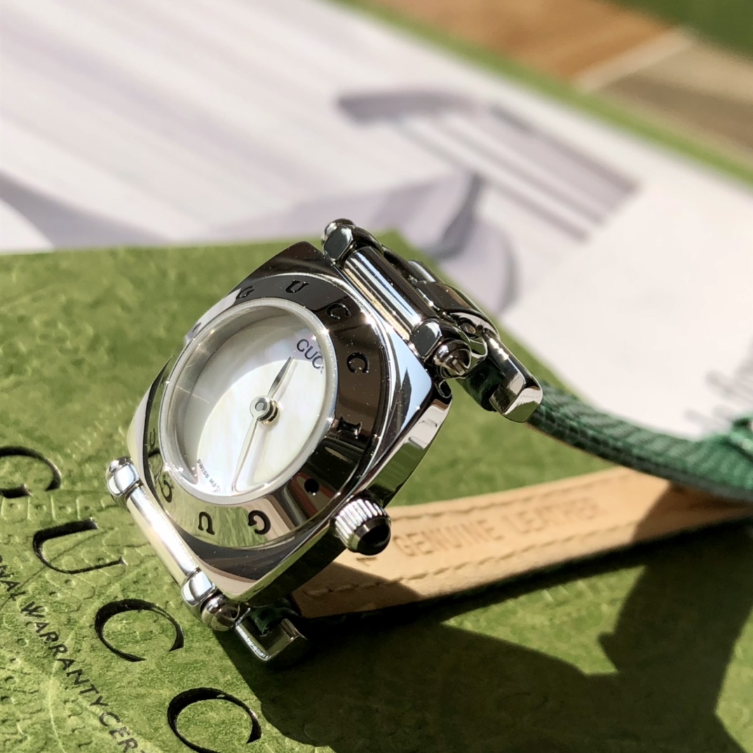グッチ腕時計偽物人気物ビジネスカレンダーメンズファッショングリーン_6