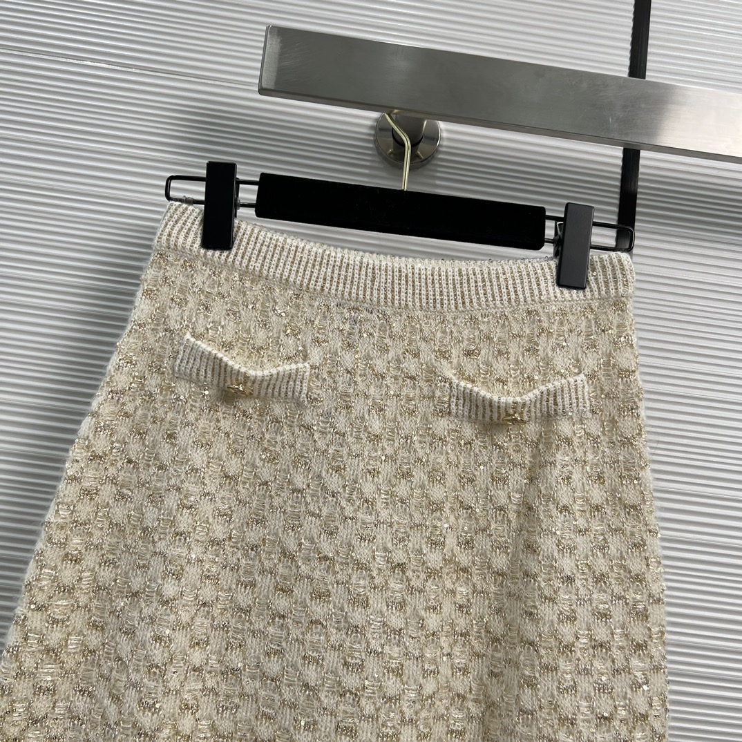 春夏品質保証低価シャネルスカートスーパーコピー キラキラ ホワイト_8