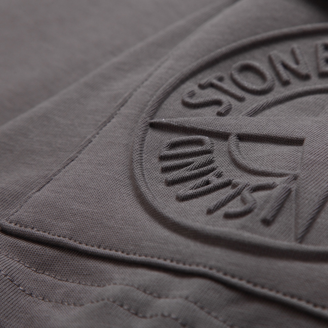 最安値‼大人気STONEISLANDストーンアイランドｔシャツｎ級品 半袖Tシャツ 2色 グレイ_4