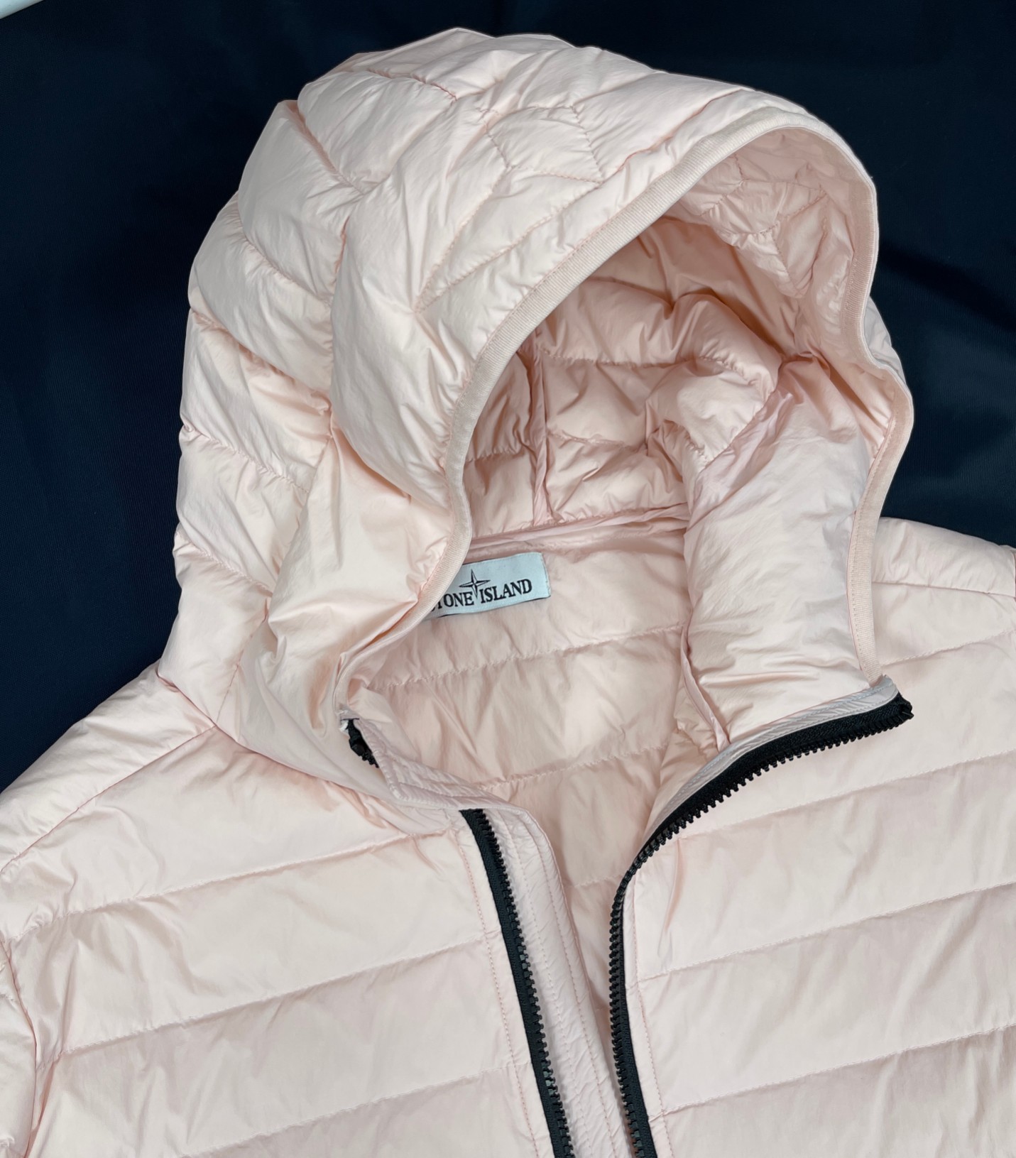 ストーンアイランドダウンジャケット偽物 軽くて暖かく快適で上品 23年最新　4色 ピンク_5