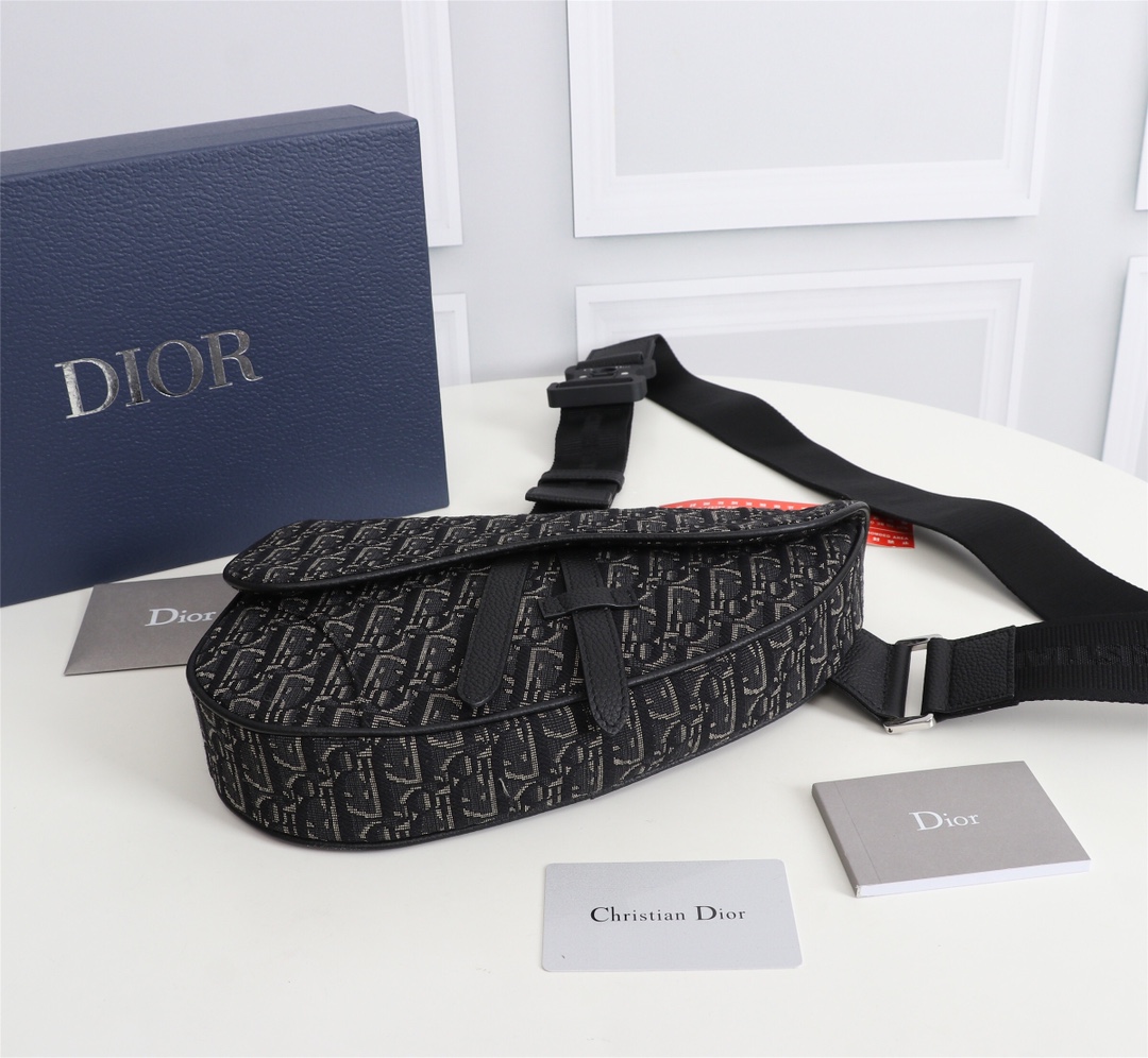 dior バッグ 素材スーパーコピー 財布 内蔵センサーチップ グレーフローラルデザイン_4