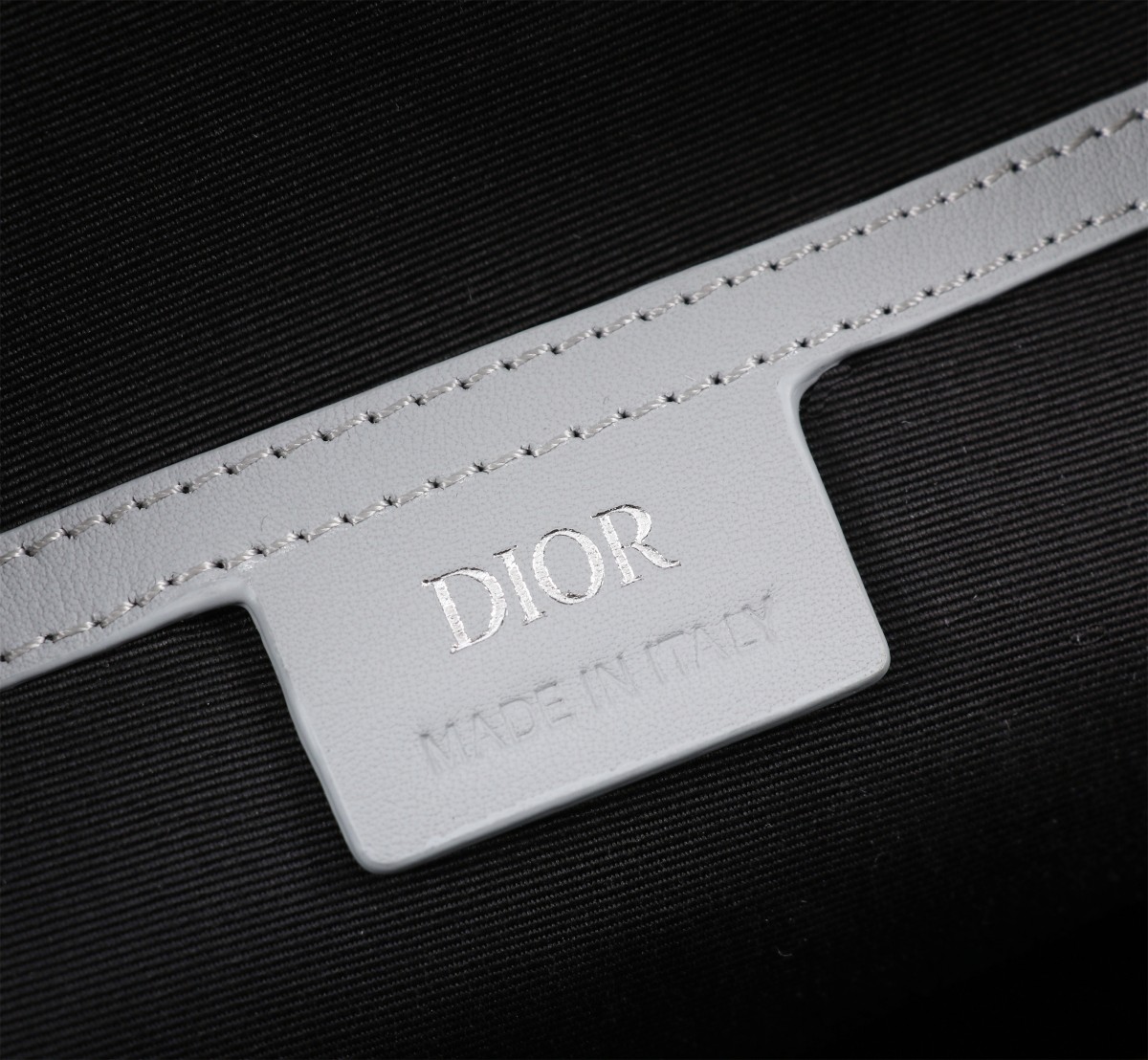 dior バッグ ロゴスーパーコピー 内蔵センサーチップ ミニ ショルダーバッグ グレイ_6