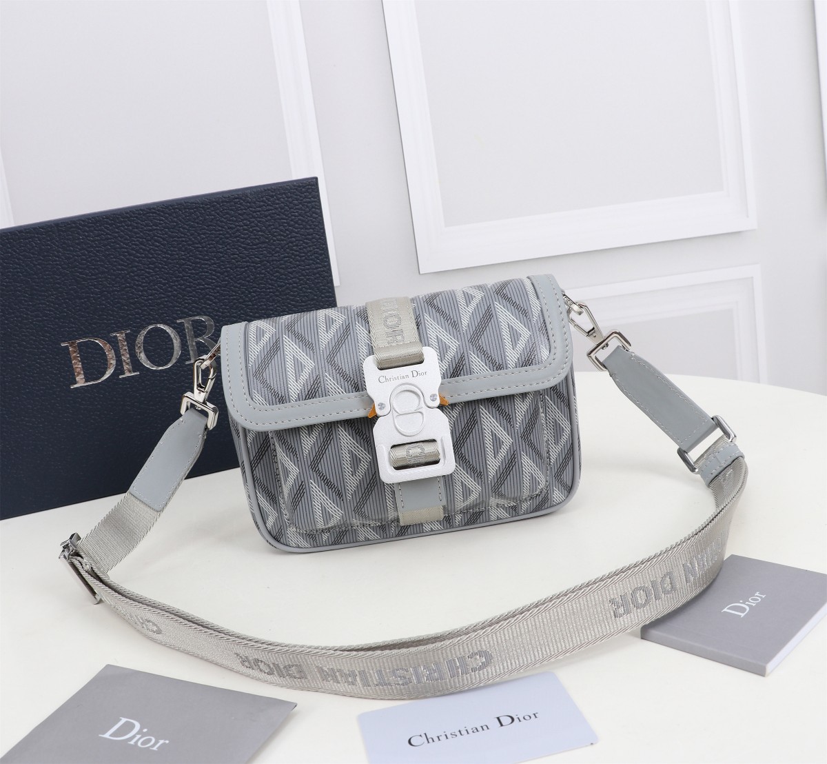 dior 3万円以内激安通販 メンズバッグ  内蔵センサーチップ ブラックレザー ブラック_1