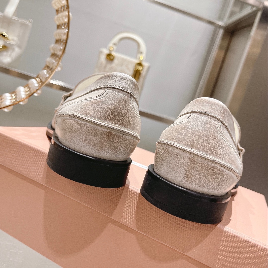 ミュウミュウ 靴 メルカリ激安通販 可愛い 柔らかい 4色可選 ホワイト_8