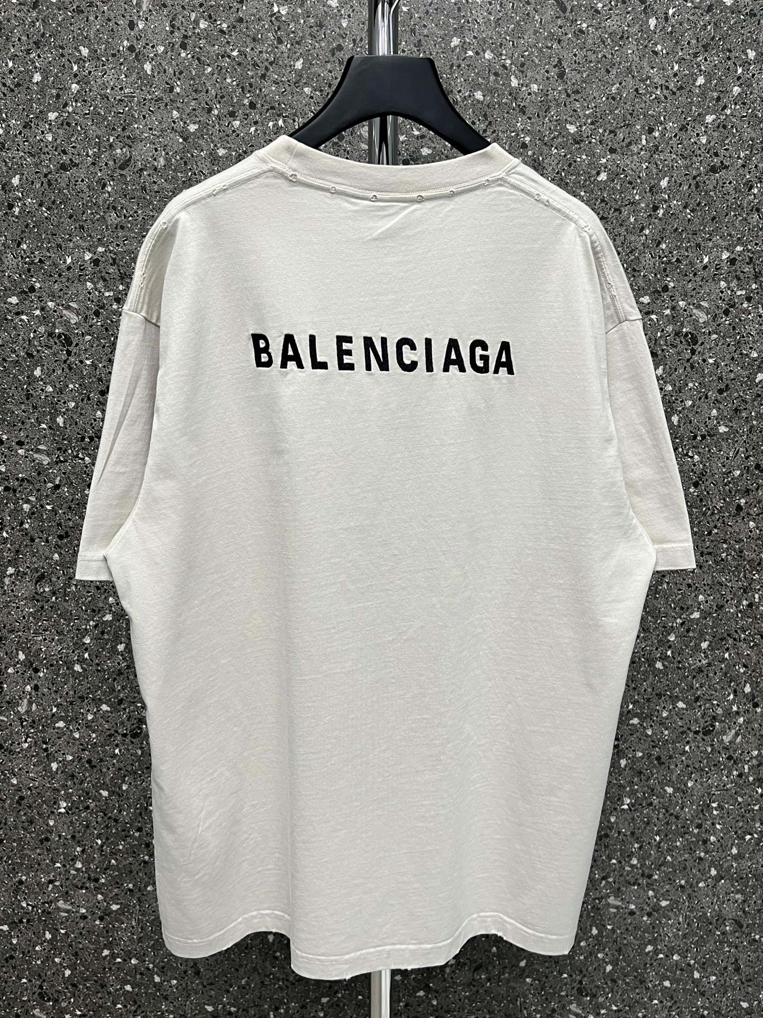  限定セール低価 バレンシアガロゴ tシャツ偽物  男女兼用  ホワイト_2