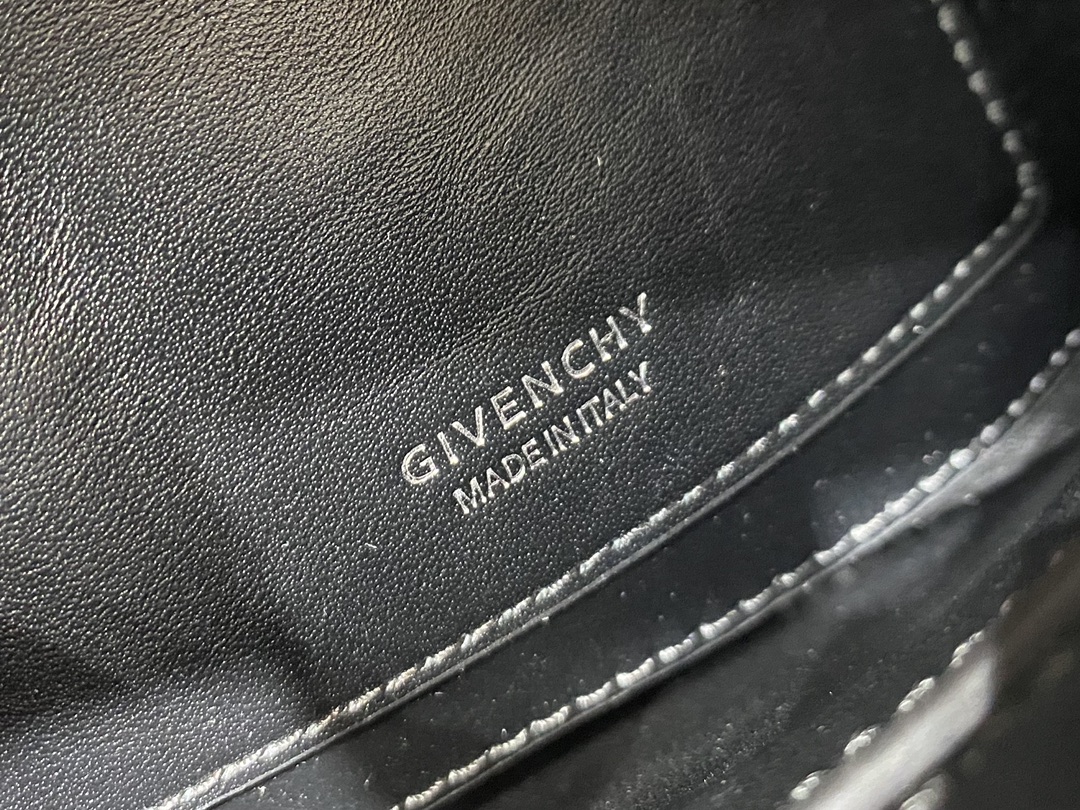 GIVENCHYジバンシィ ロンt激安通販  ショルダーバッグ 軽い 万能バック 新品 ブラック_6