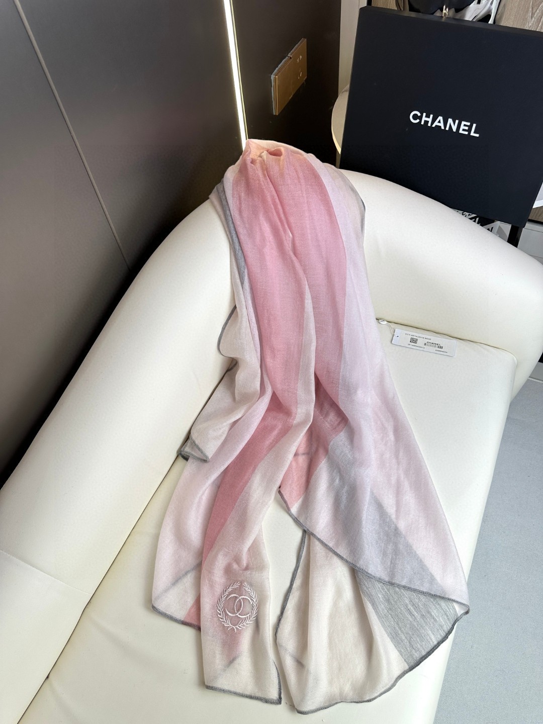 CHANEL2023新作シャネルスカーフコピー スカーフ 大判 通勤 旅行 バッグ オーナメント用 ピンク_4