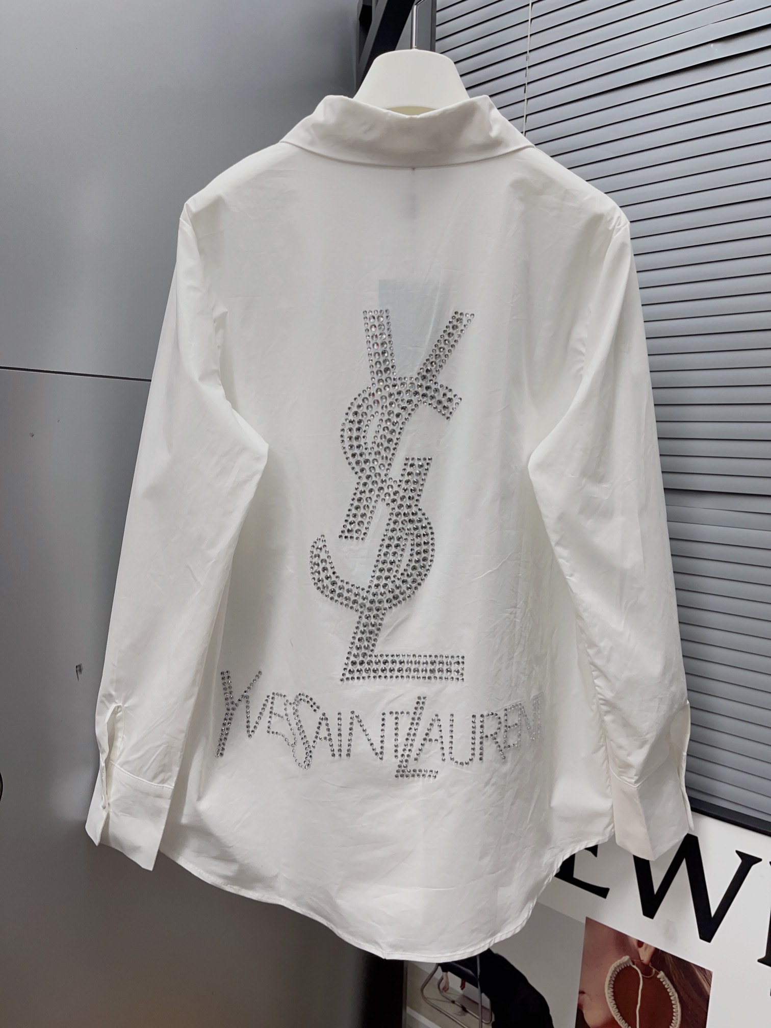 YSL サンローランとルイヴィトンコピー シャツ  秋冬トップス ビジネス 男女兼用 シンプル コットン ホワイト_2