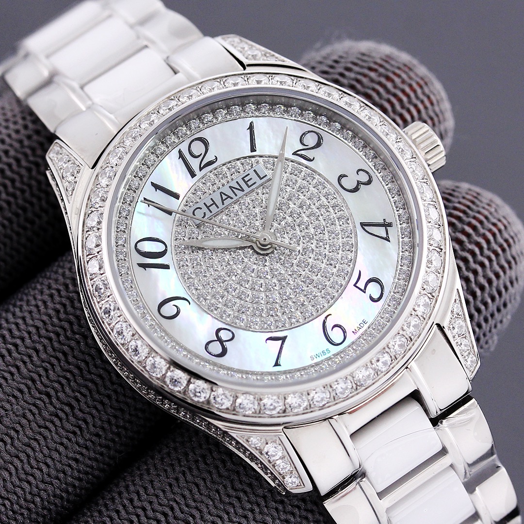 CHANELコピー腕時計 優雅 レディース専用 薄いワッチ プレゼント 新商品 2色 シルバー_4