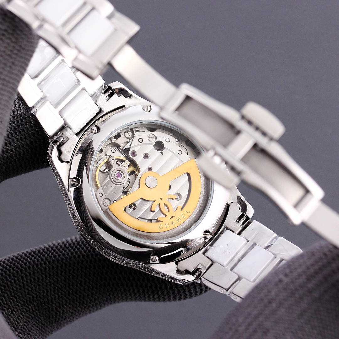 CHANELコピー腕時計 優雅 レディース専用 薄いワッチ プレゼント 新商品 2色 シルバー_7