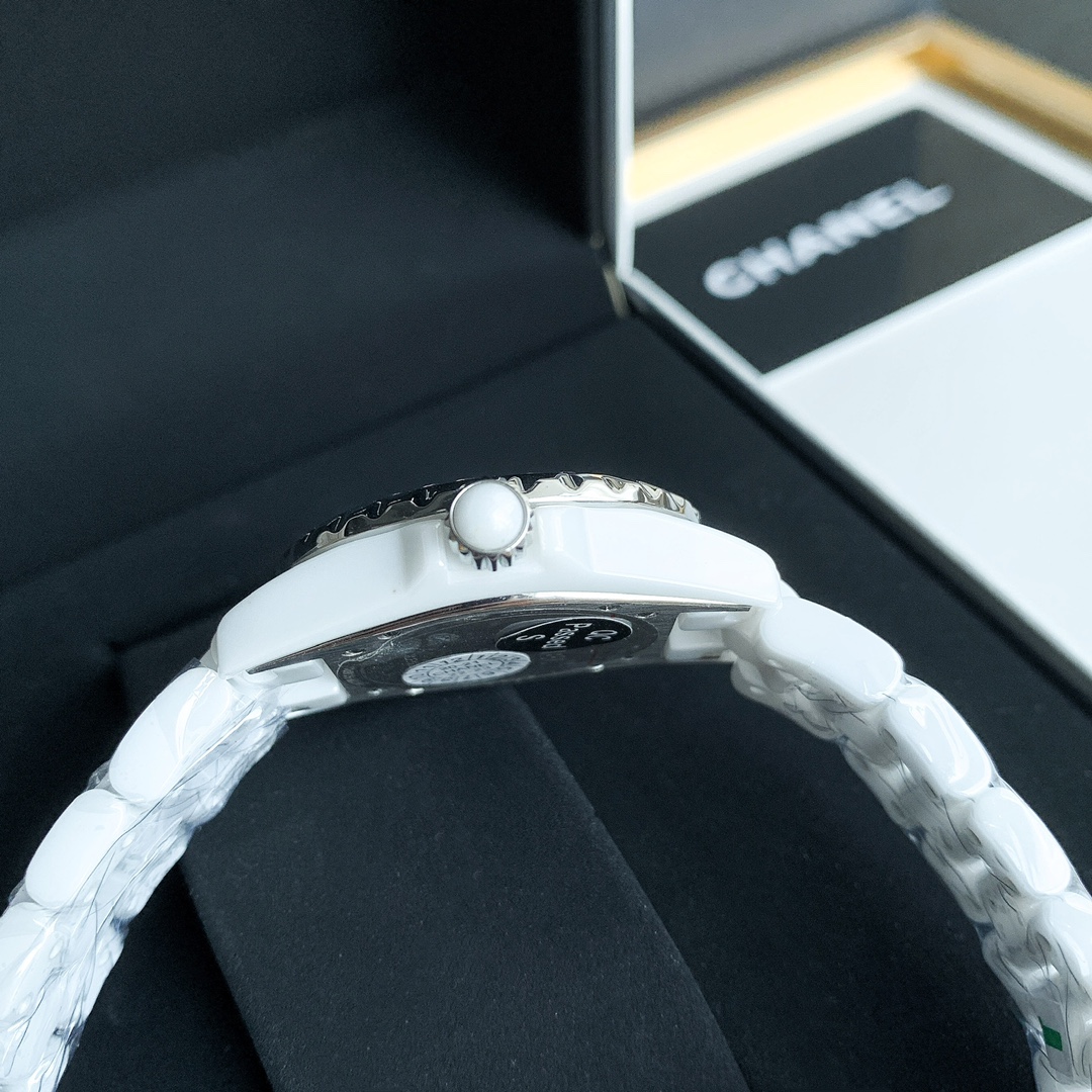 CHANELシャネルの腕時計激安通販 優雅 レディース専用 薄いワッチ プレゼント 新商品 ダイヤモンド ホワイト_6