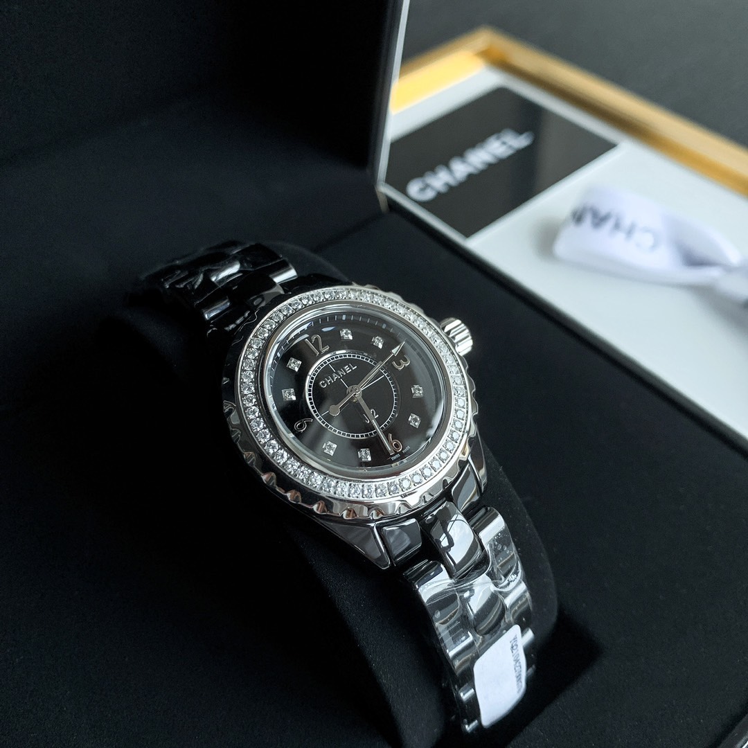 CHANELシャネルの腕時計コピー 優雅 レディース専用 薄いワッチ プレゼント 新商品 ダイヤモンド ブラック_2