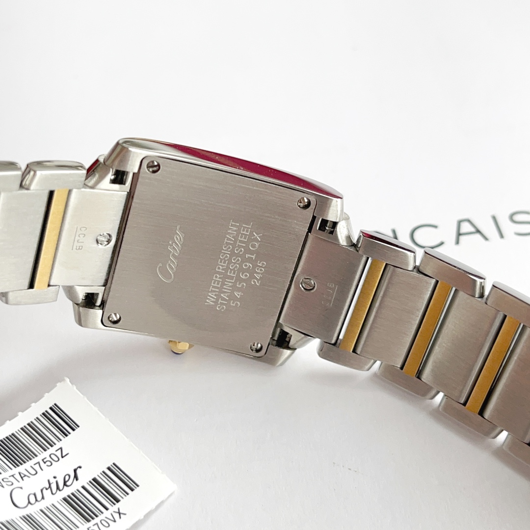 CARTIERカルティエ アメリカ 店舗スーパーコピー 腕時計 フランス 薄いワッチ レザー 中サイズ_4