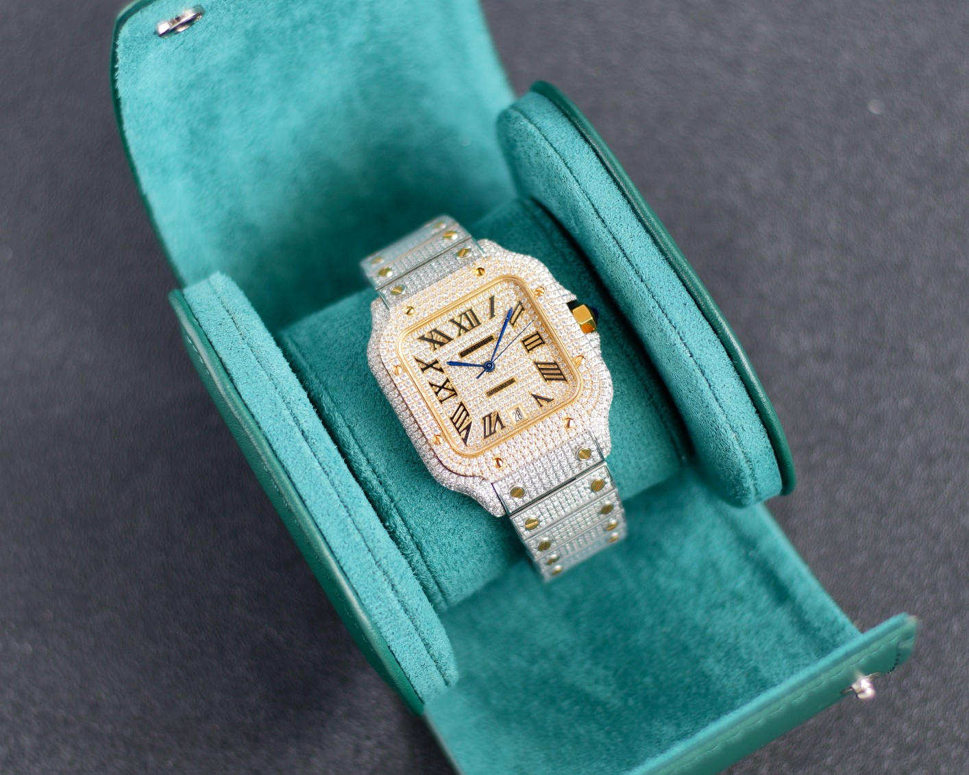 CARTIER腕時計コピー買って みた フランス 薄いワッチ レザー 四角い時計 スチールバンド_5