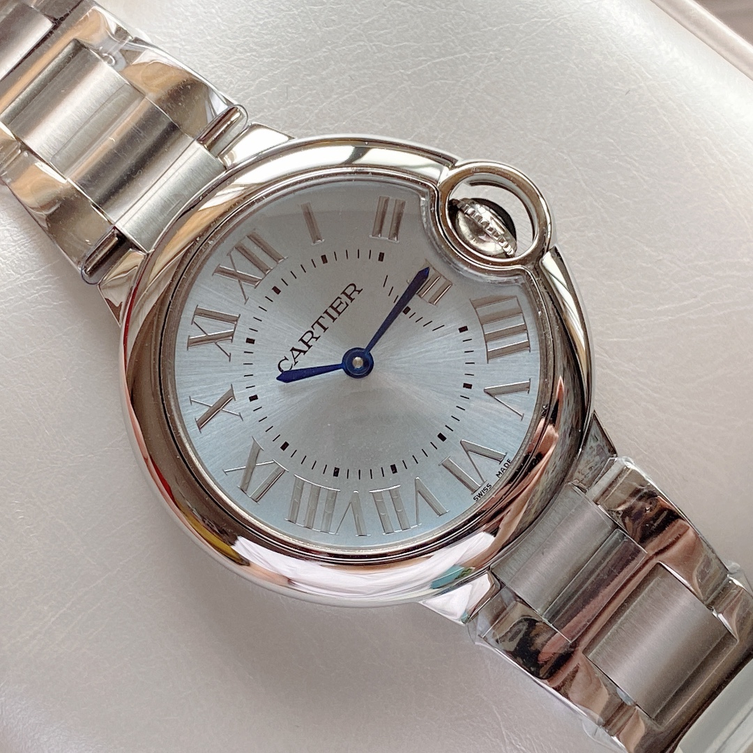 CARTIERカルティエ 腕時計 激安通販 見分け方 フランス 薄いワッチ レザー 丸い形 スチールバンド_5