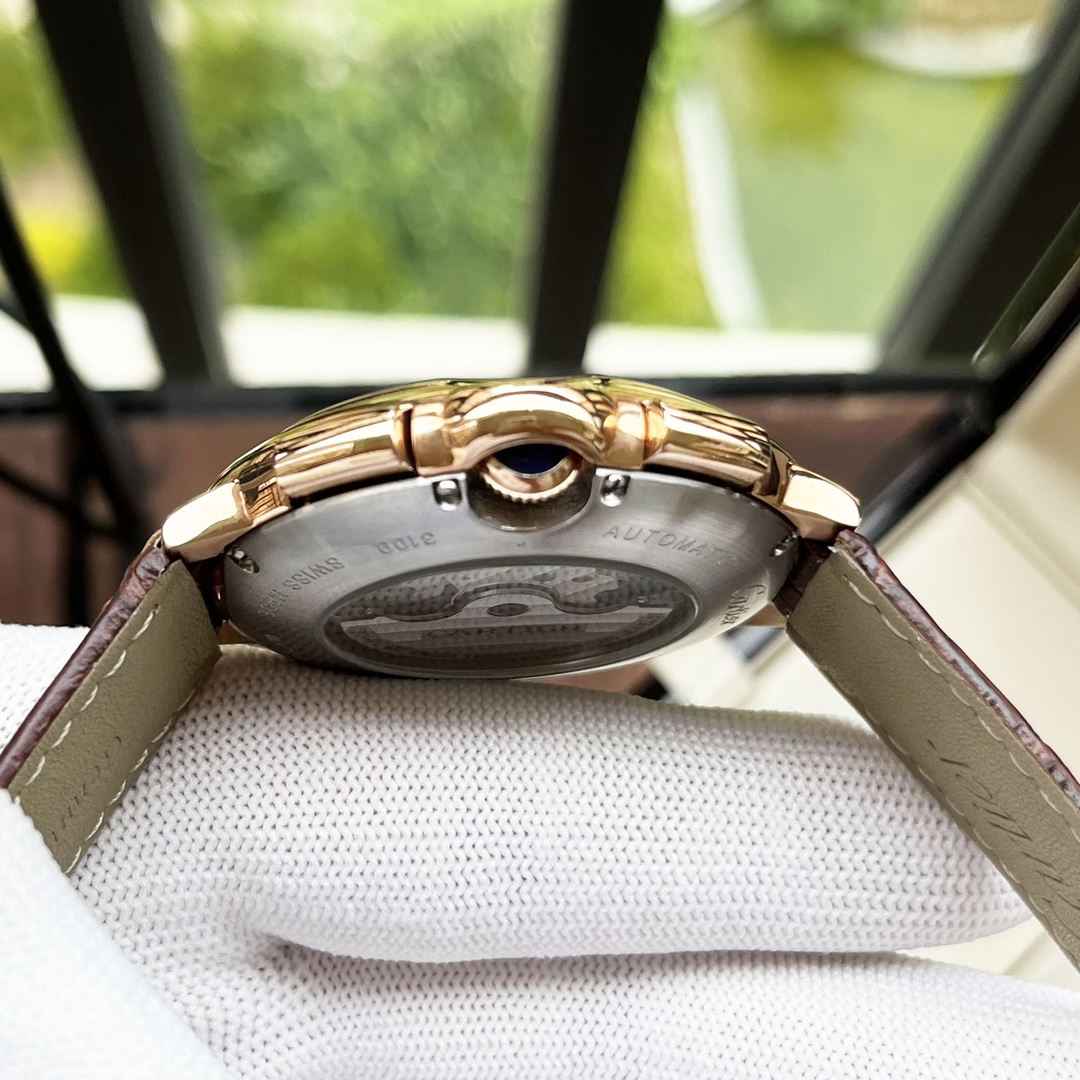 CARTIERカルティエに似てる時計スーパーコピー フランス 薄いワッチ レザー 丸い形 ブラウン_6
