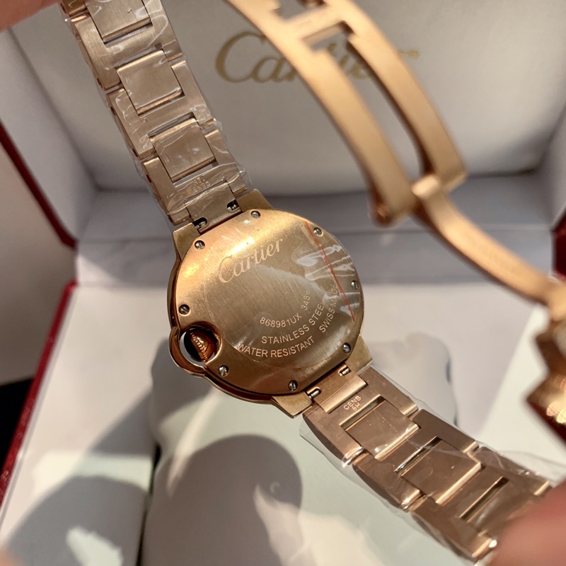 CARTIERカルティエ 腕時計 評価偽物 フランス 薄い腕時計 レザー レディース 新品 最新限定品 ゴールド_8