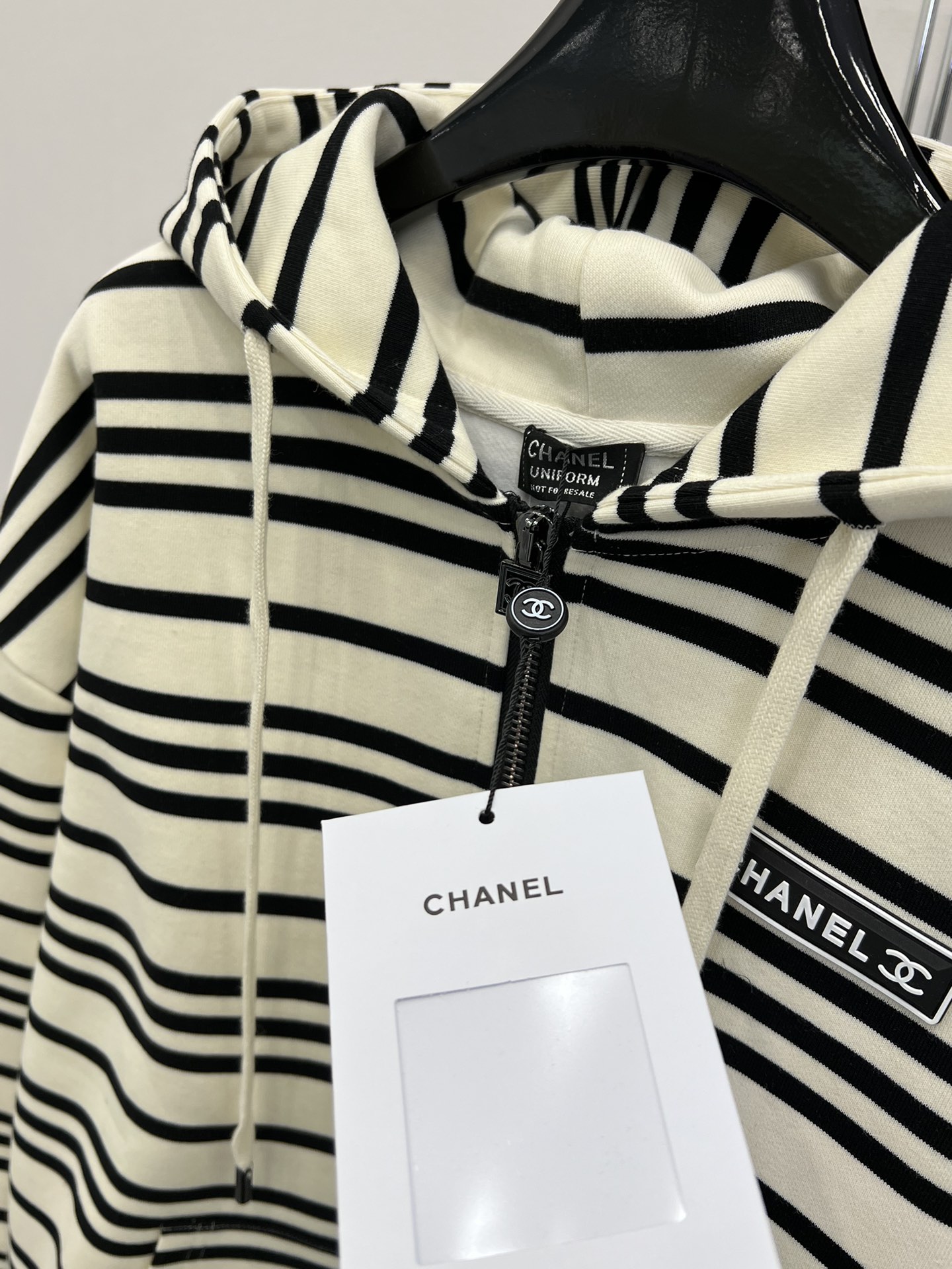 chanel シャネル偽ロゴｎ級品 アウター 23秋冬新品 ストライプのジップアップジャケット 柔らかい ホワイト_5