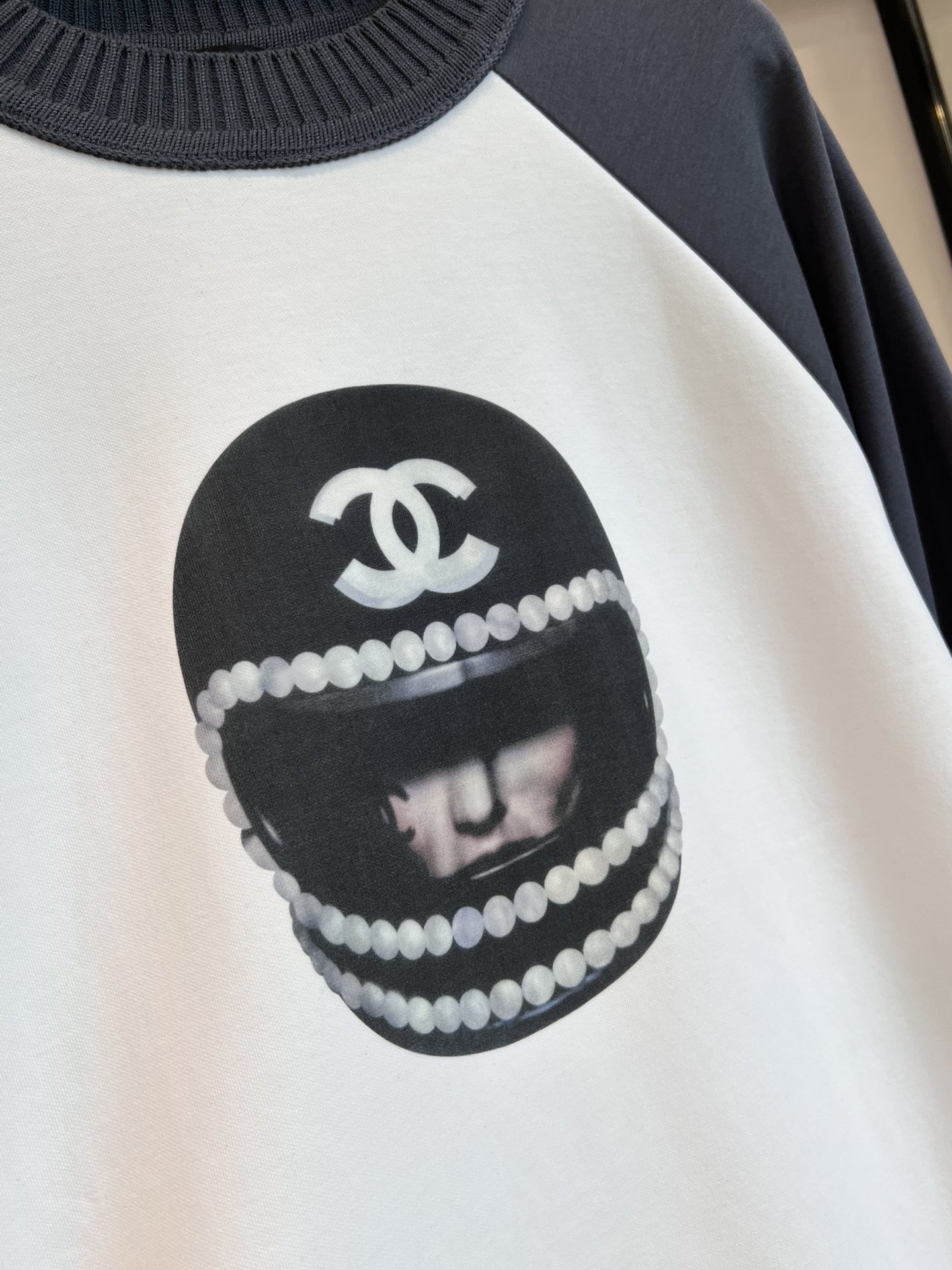 chanel シャネル似てるロゴスーパーコピー シャツ トップス 柔らかい 純綿 長袖 ホワイト  _5