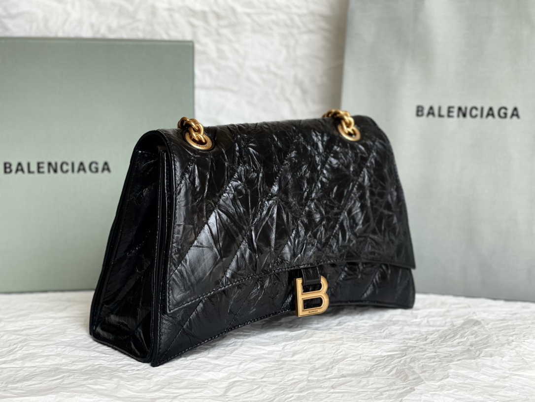 バレンシアガバッグスーパーコピー Balenciaga 22年秋冬コレクション_1